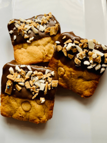 Bark Bar (flavor: Peanut Butter)